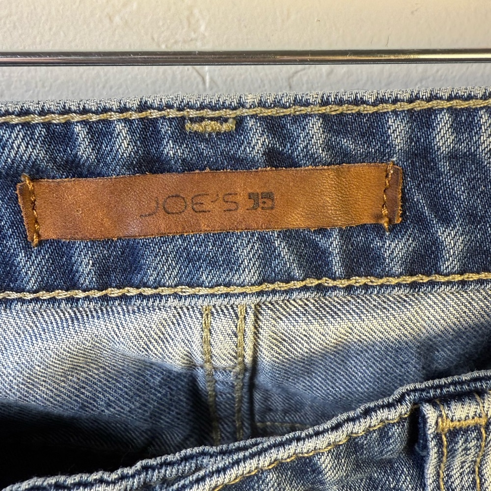 Blue Distressed Women’s Jeans with Patch Detail - Picture 3 of 7